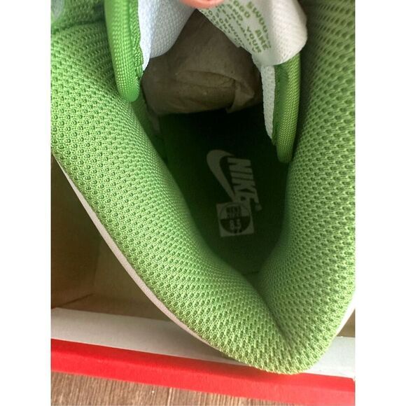 Brand new- Nike Dunk Hi Retro Bttys (chlorophyll) main image 7